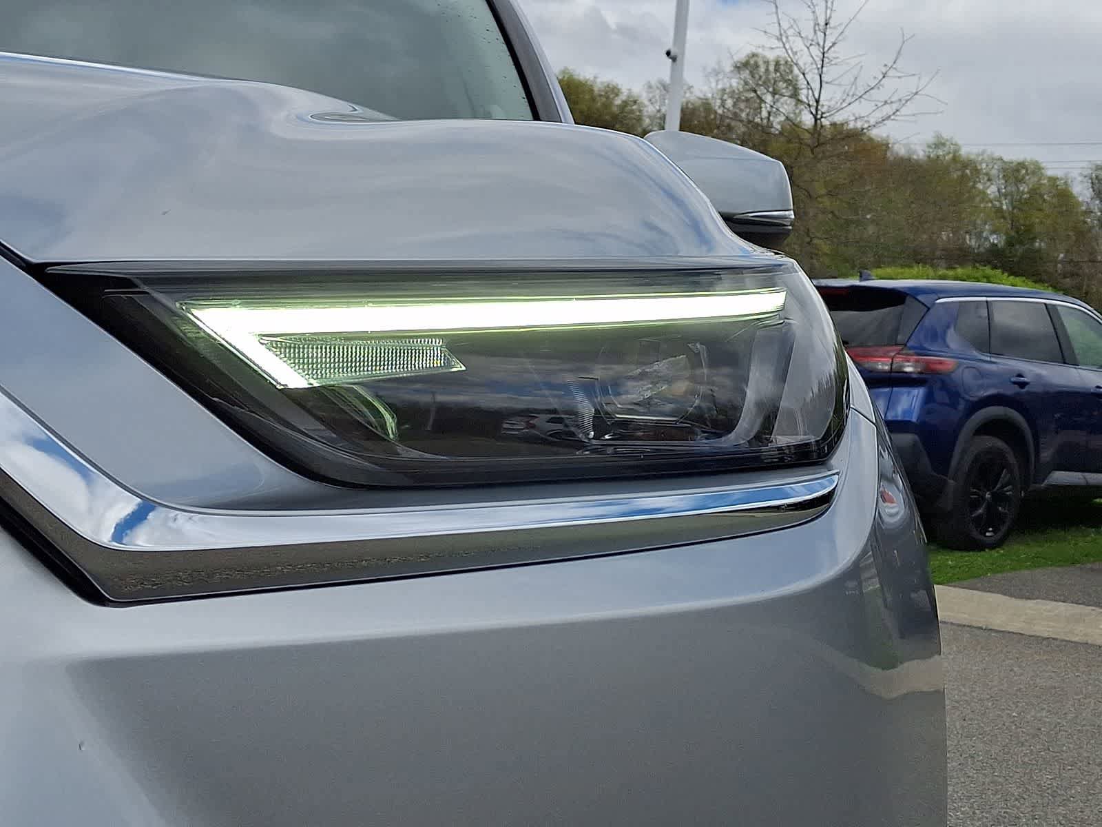 Certified 2024 Toyota Grand Highlander AWD image 12