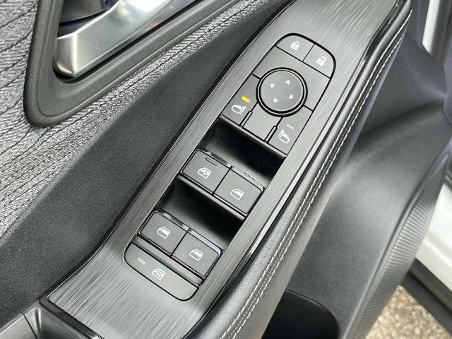 Certified 2023 Nissan Rogue SV image 18