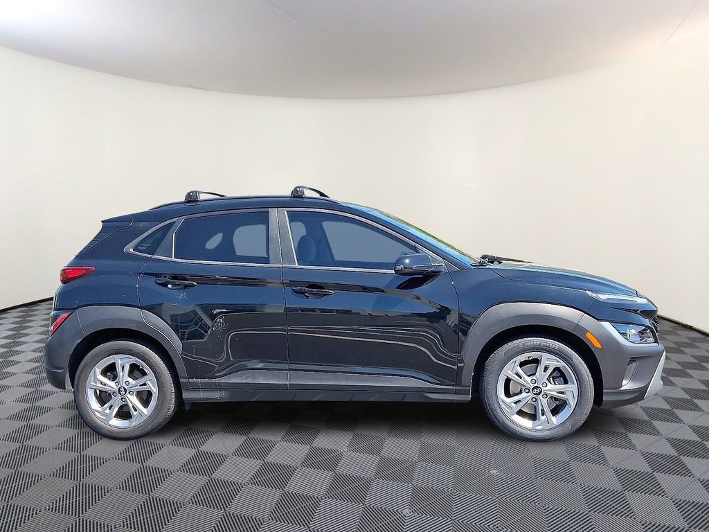 Used 2023 Hyundai Kona SEL AWD/4WD image 10