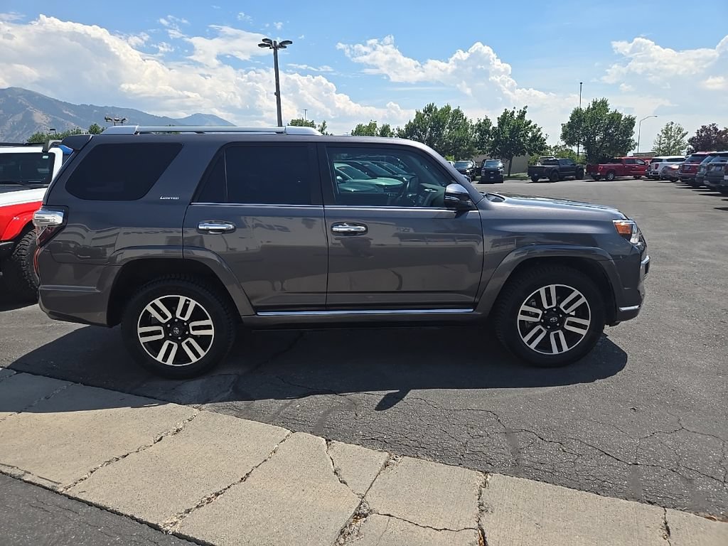 Used 2023 Toyota 4Runner Limited AWD/4WD image 4