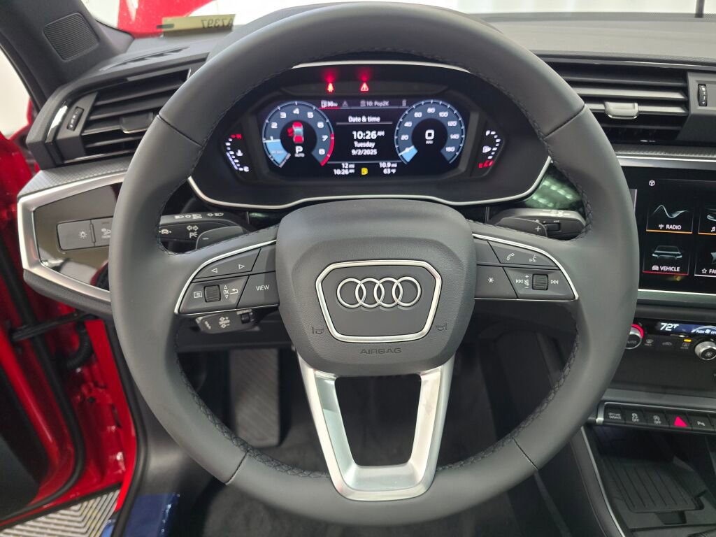 New 2025 Audi Q3 2.0T Premium image 14