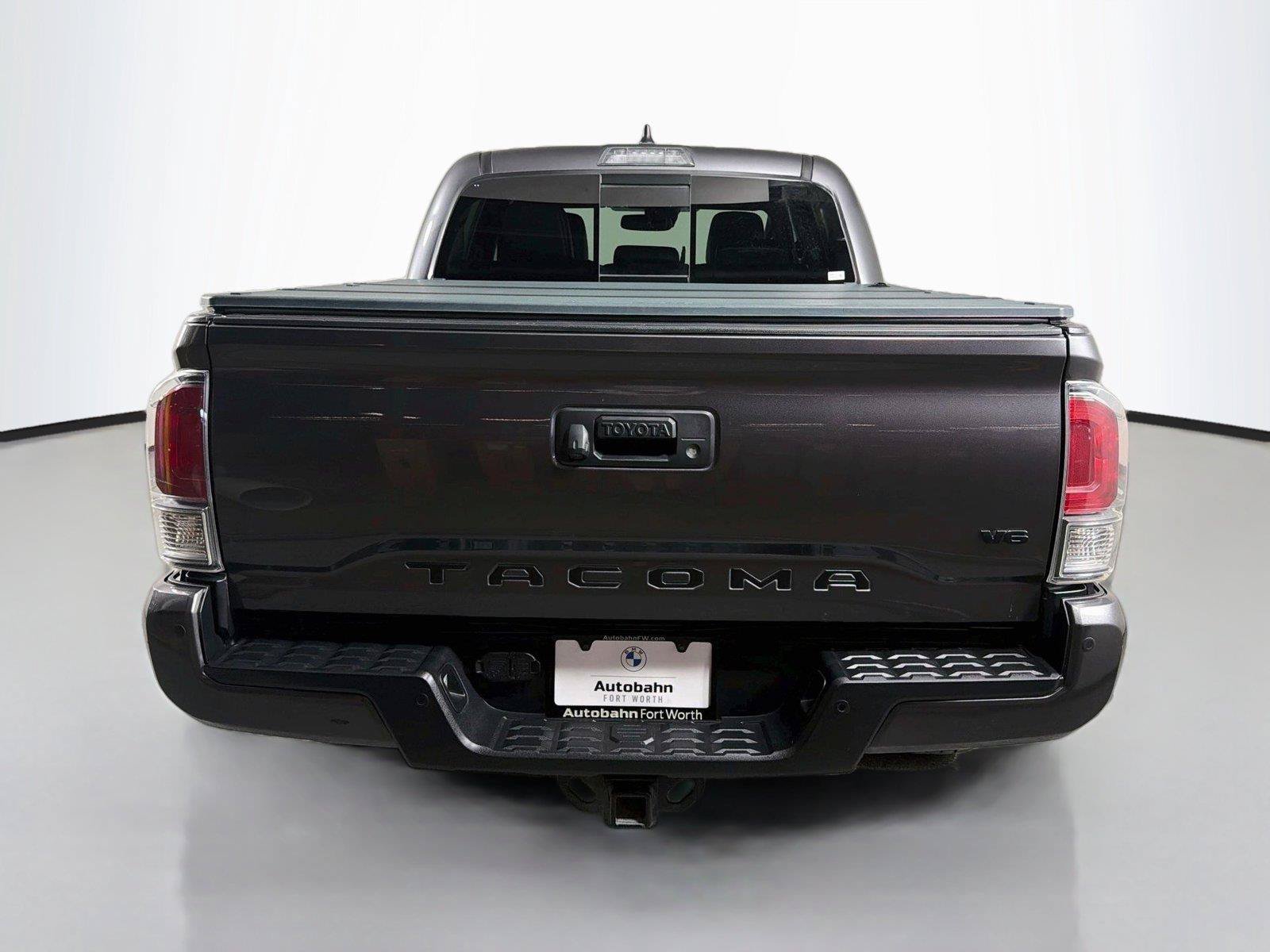Used 2021 Toyota Tacoma TRD Sport w/ TRD Premium Sport Package AWD/4WD image 6