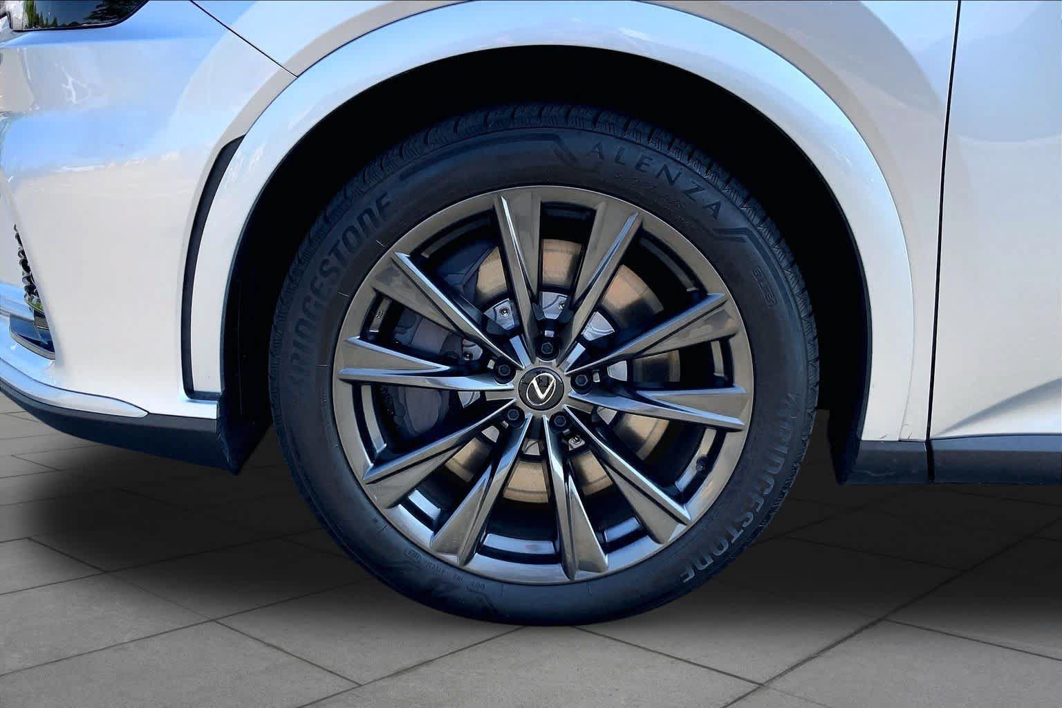 Certified 2024 Lexus RX 350 F Sport w/ Technology Package AWD/4WD image 11
