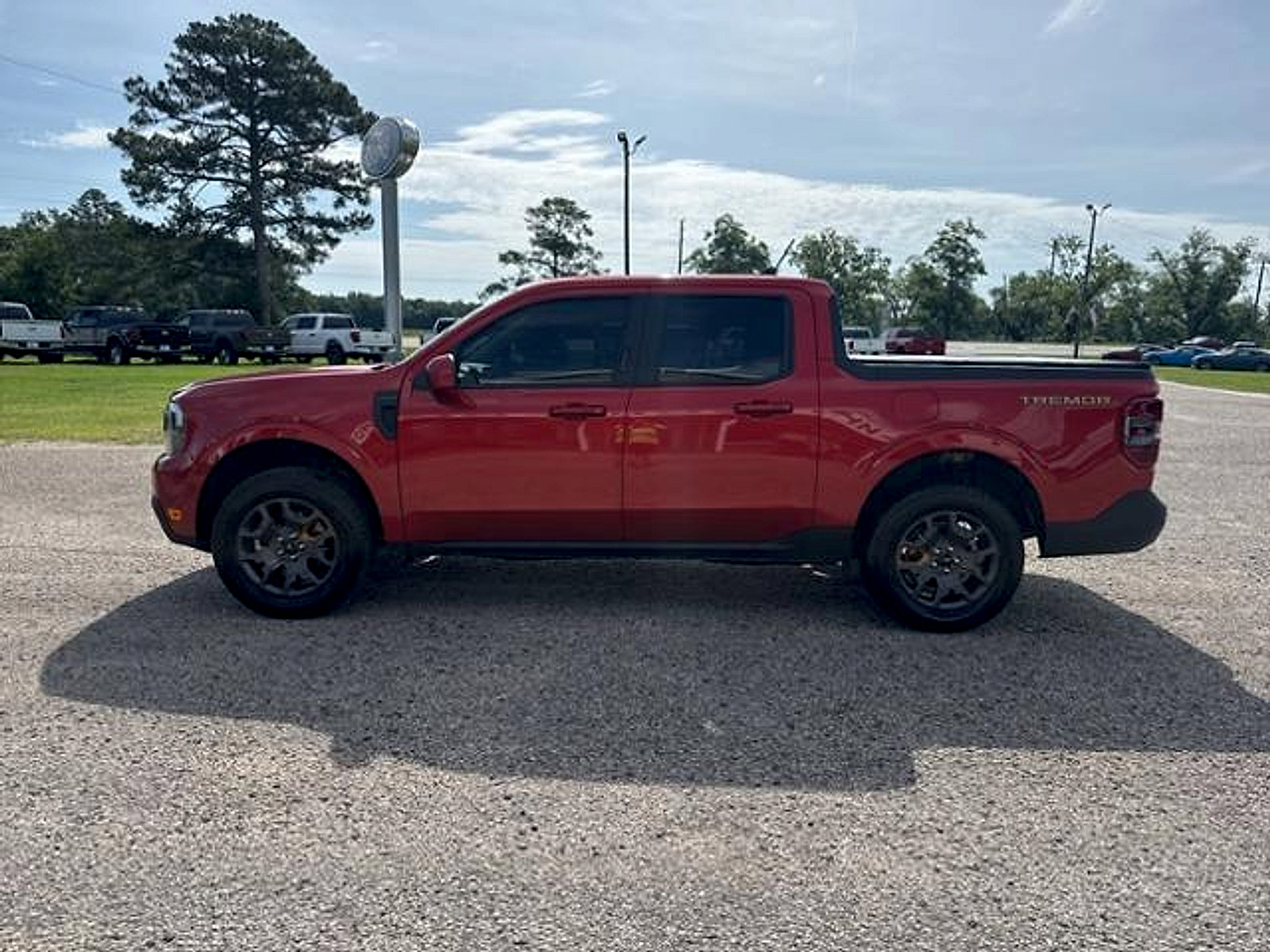 Used 2023 Ford Maverick Tremor w/ Tremor Off-Road Package image 5