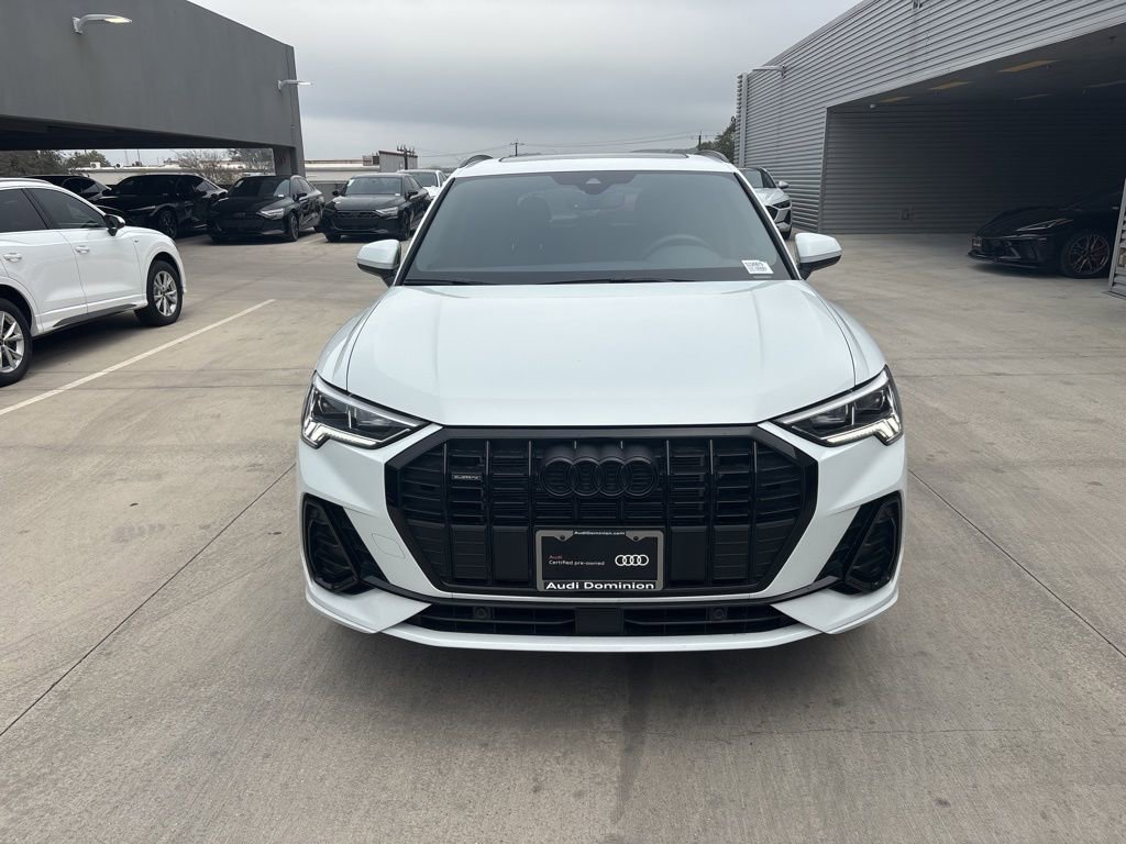 Used 2025 Audi Q3 2.0T Premium w/ Convenience Package image 2