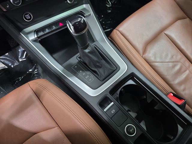 Used 2022 Audi Q3 2.0T Premium w/ Convenience Package AWD/4WD image 25