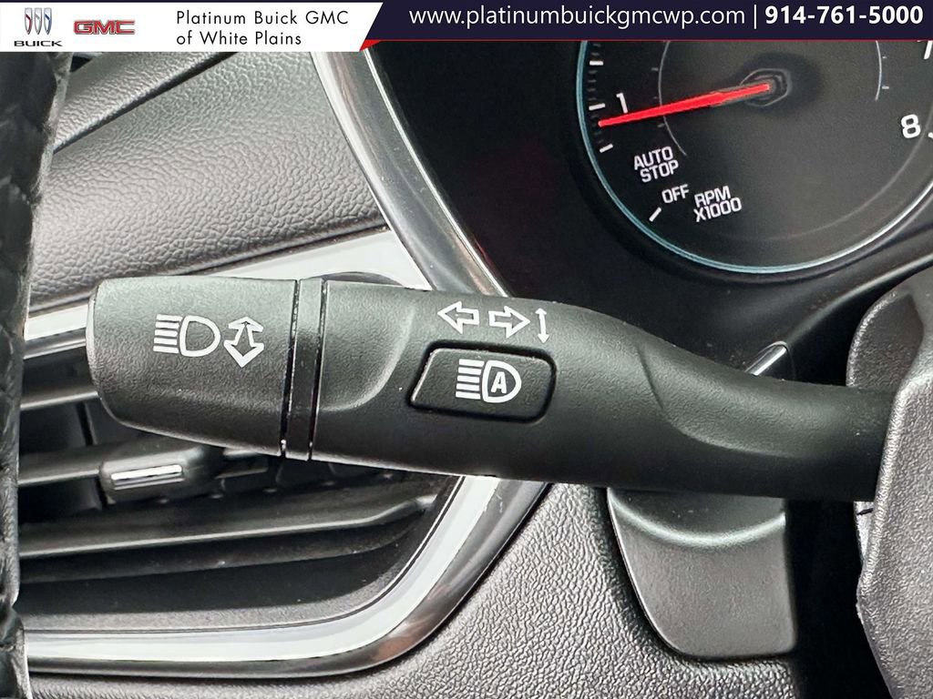 Used 2021 Chevrolet Equinox LT image 31