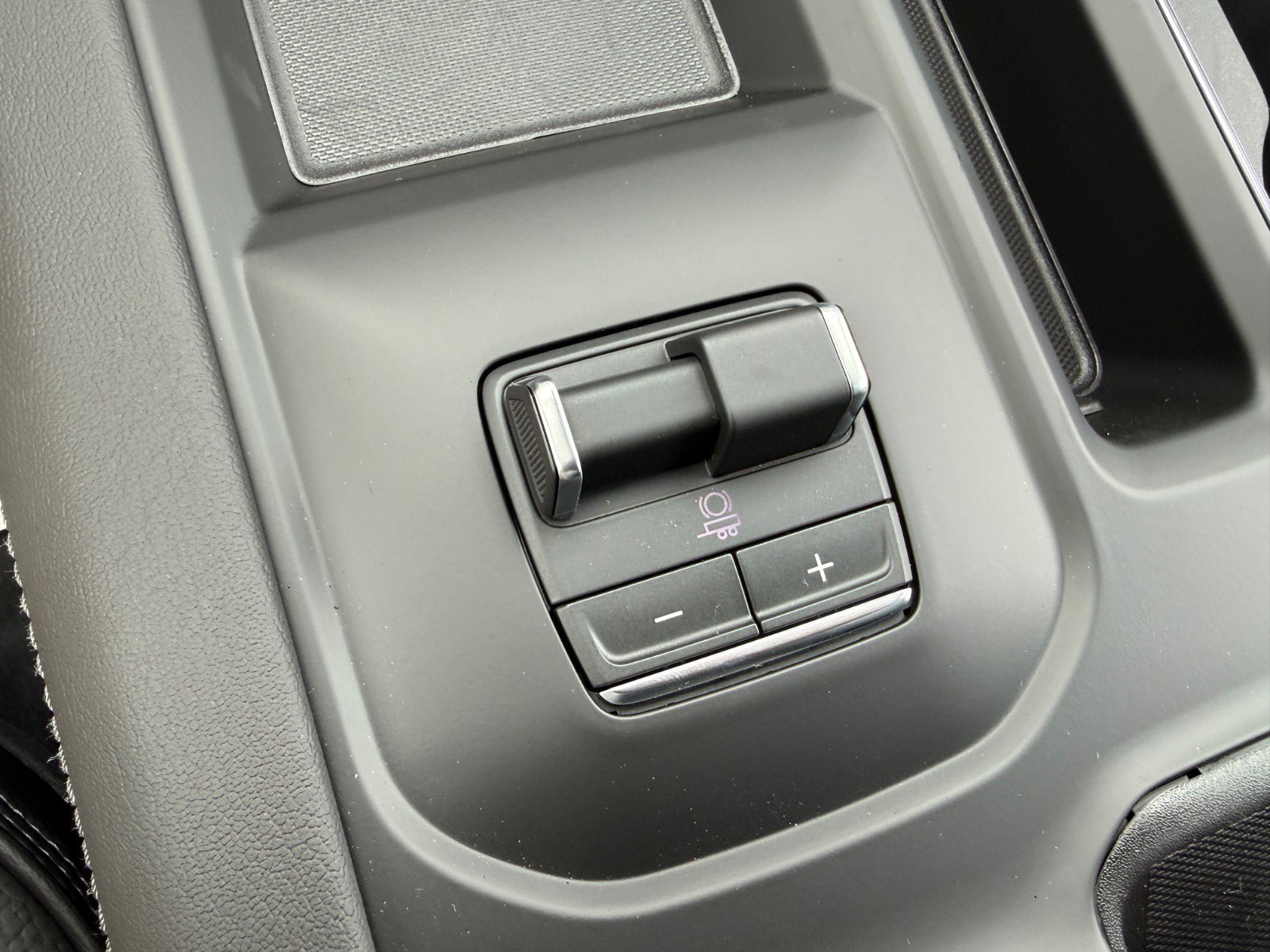 New 2026 GMC Sierra 2500 Denali AWD/4WD image 35
