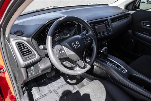Used 2016 Honda HR-V LX image 10