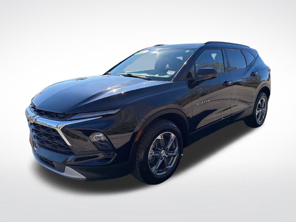 Used 2025 Chevrolet Blazer LT AWD/4WD image 10