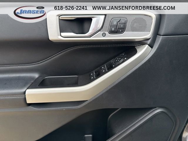 Used 2022 Ford Explorer Limited w/ Equipment Group 301A AWD/4WD image 9