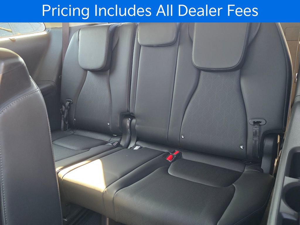 New 2026 Kia Carnival SX w/ SX Dark Edition Package FWD image 12