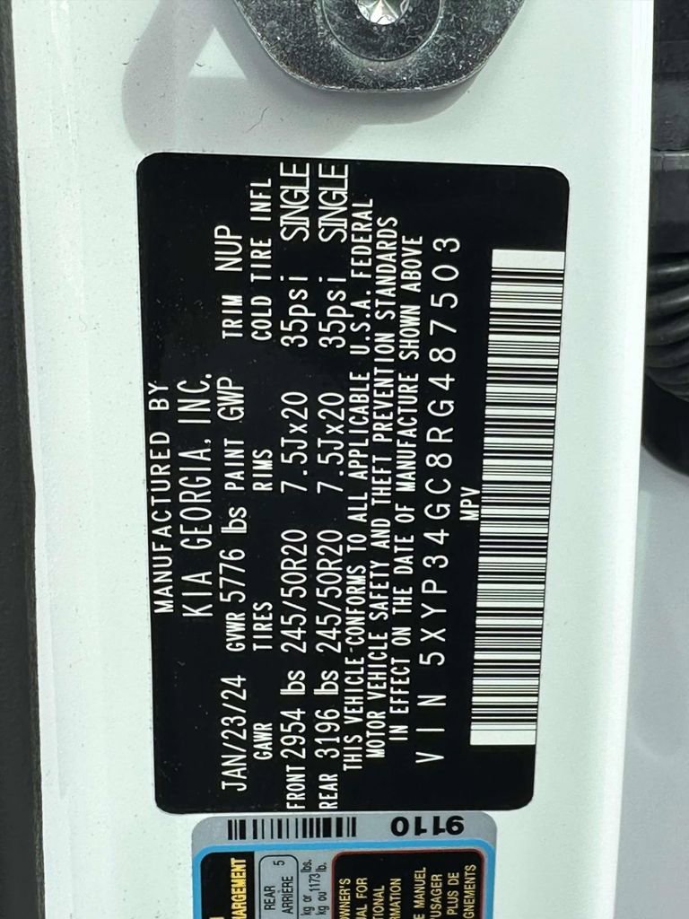 Used 2024 Kia Telluride EX w/ EX Captain's Chair Package image 30