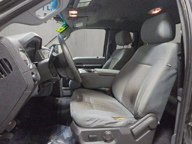 Used 2015 Ford F250 XLT w/ XLT Interior Package AWD/4WD image 9