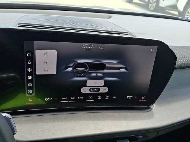 New 2026 Audi Q3 quattro 2.0T AWD/4WD image 15