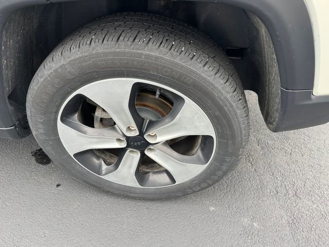 Used 2020 Jeep Compass Latitude w/ Popular Equipment Group image 81