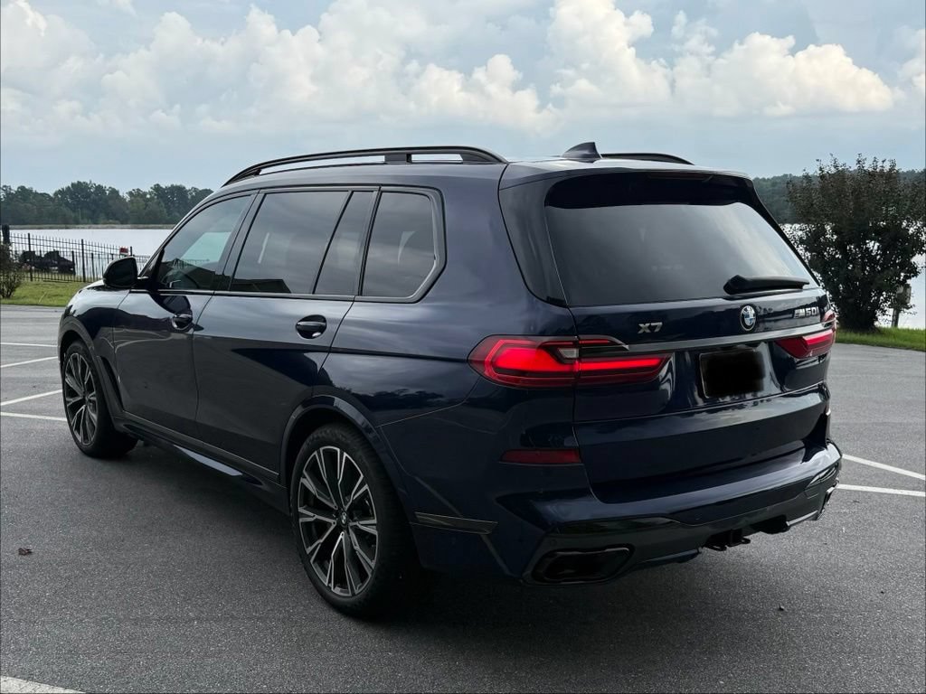 Used 2021 BMW X7 M50i AWD/4WD image 8