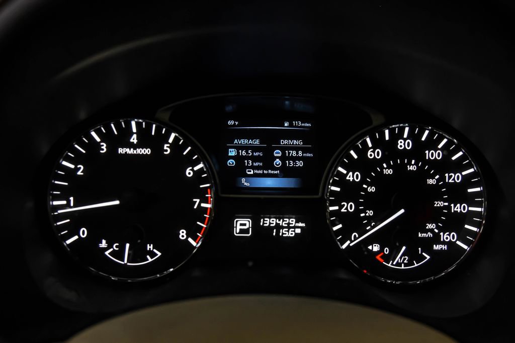 Used 2015 Nissan Altima 3.5 SL FWD image 21