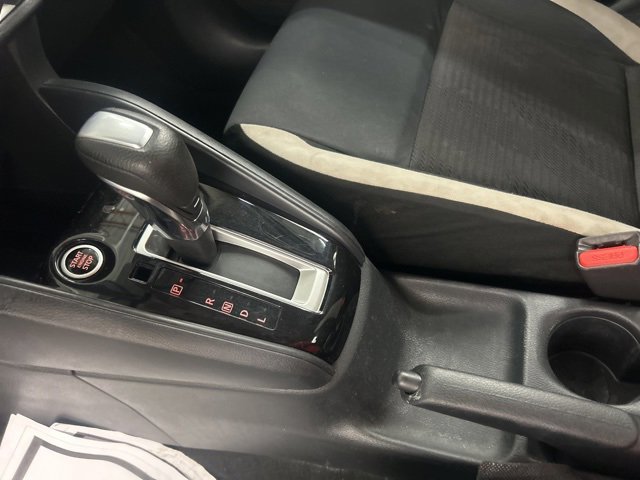 Used 2021 Nissan Versa SV image 20