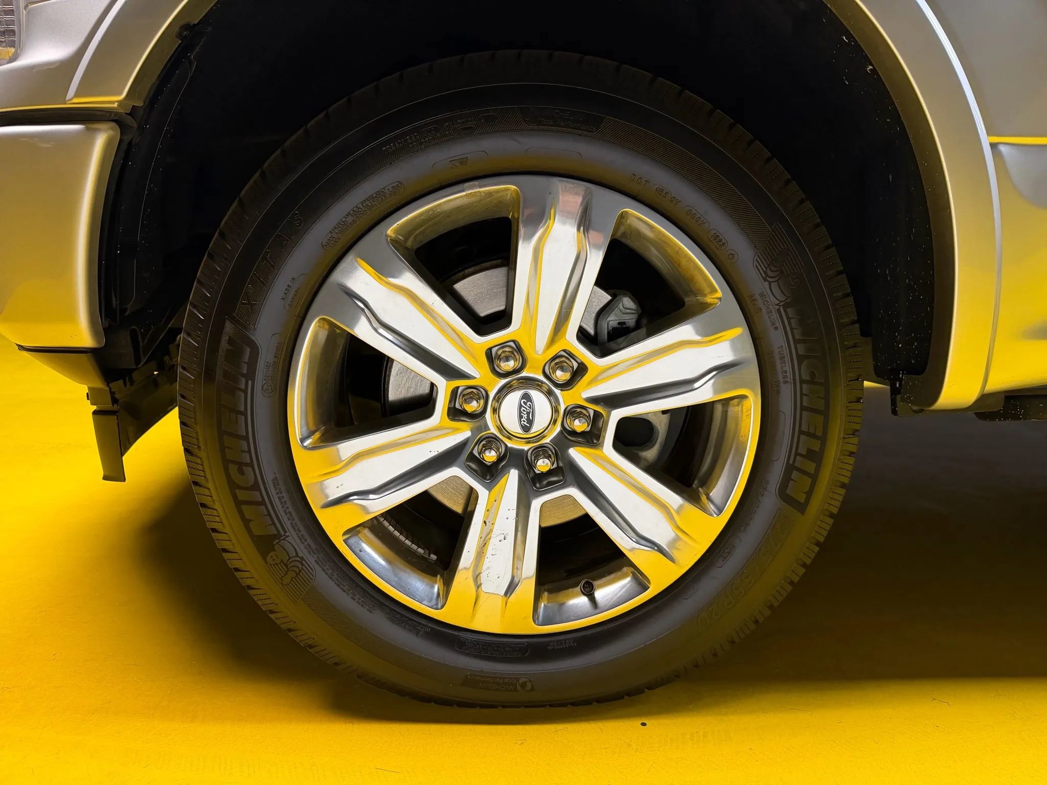 Used 2019 Ford F150 Platinum image 10