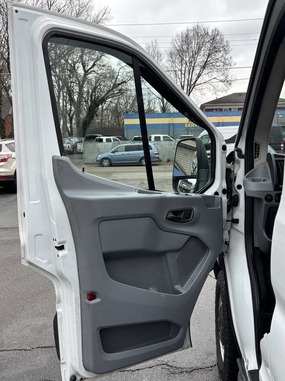 Used 2015 Ford Transit 150 148 Medium Roof image 9