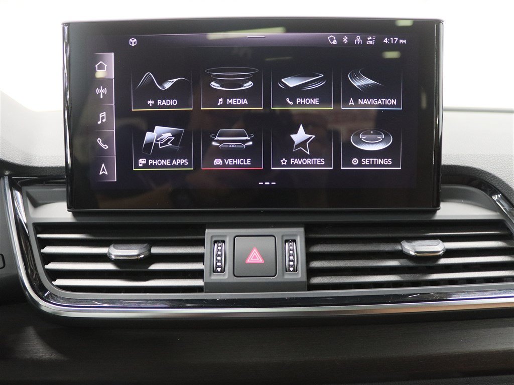 Used 2023 Audi Q5 2.0T Premium w/ Convenience Package AWD/4WD image 37