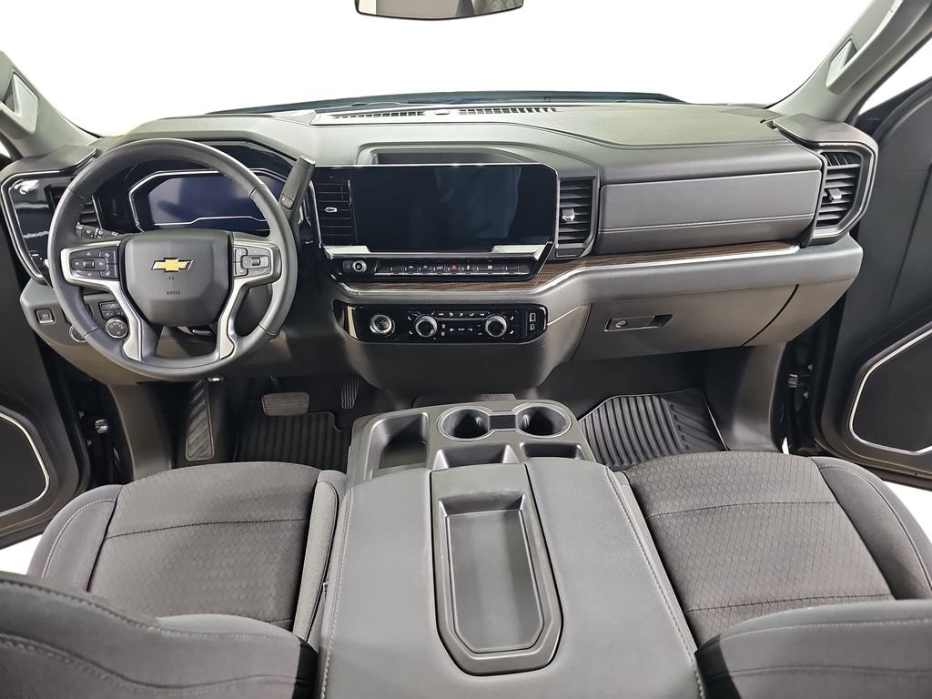 Used 2024 Chevrolet Silverado 1500 LT image 11