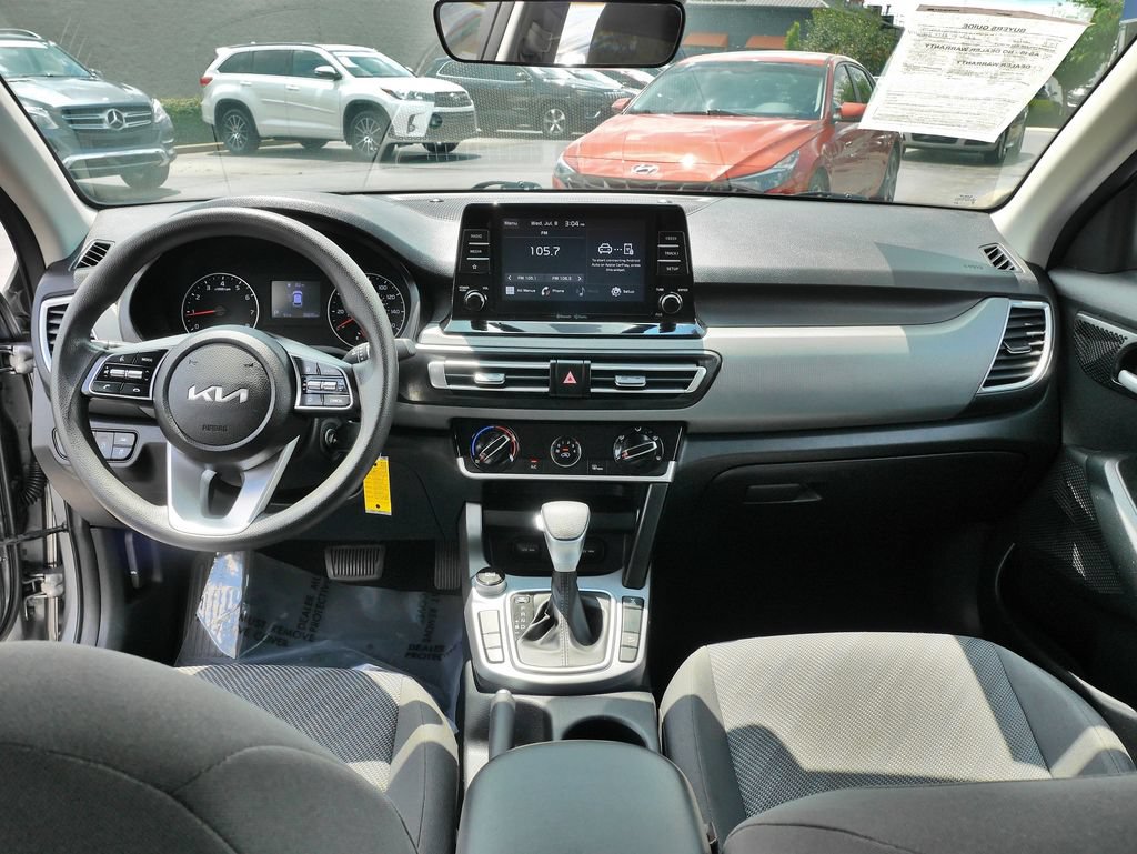 Used 2023 Kia Seltos LX AWD/4WD image 18
