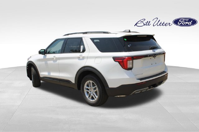 New 2026 Ford Explorer Active w/ Active Comfort Package RWD image 4