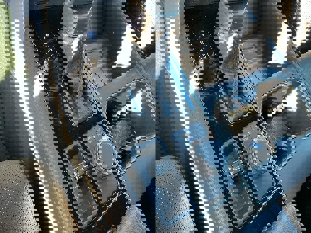 Used 2025 Toyota Tundra Limited image 10