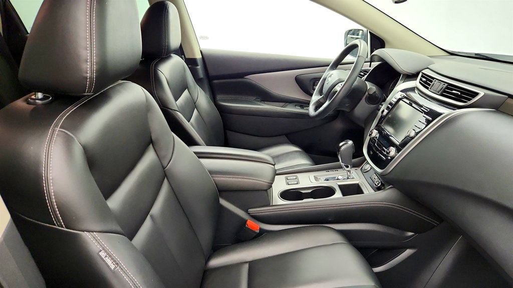 Used 2024 Nissan Murano SV w/ SV Midnight Edition Package AWD/4WD image 23