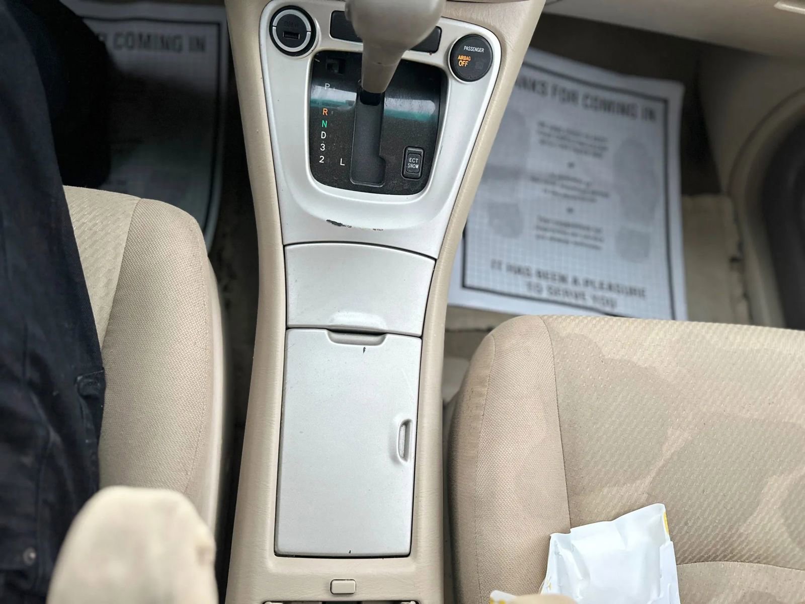 Used 2005 Toyota Highlander 4WD V6 w/ 3rd Row image 15