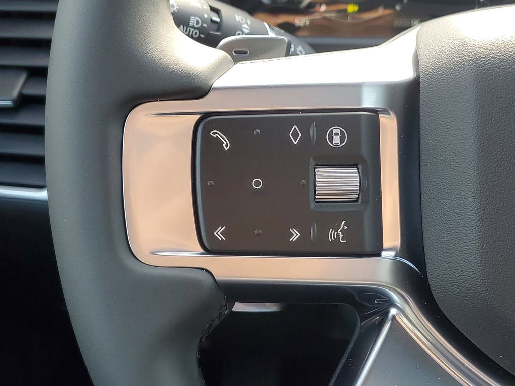 New 2026 Land Rover Discovery S image 17