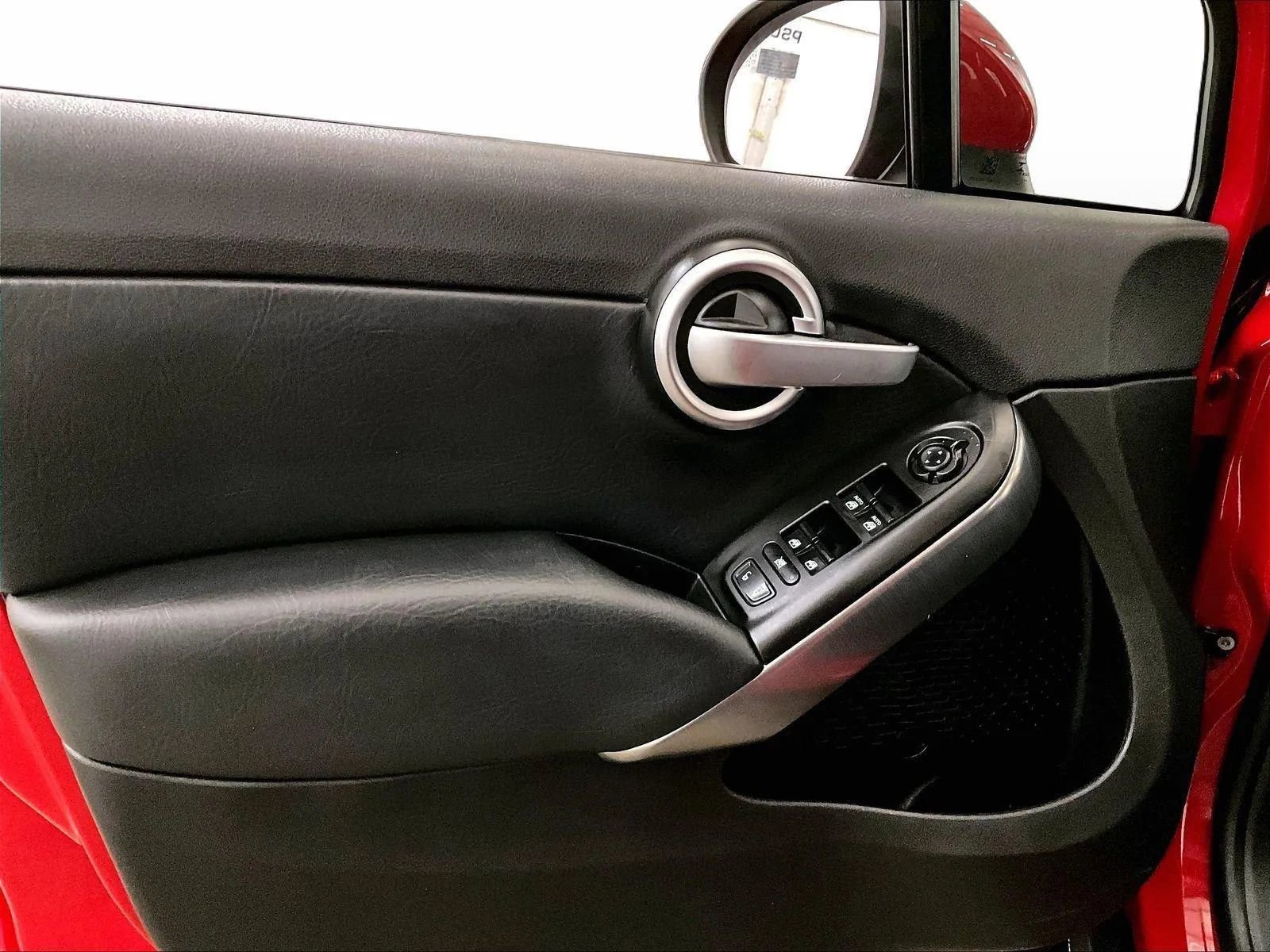 Used 2016 FIAT 500X Lounge image 23