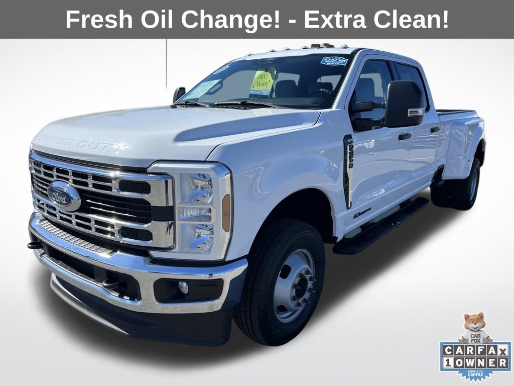 Used 2024 Ford F350 XLT image 3