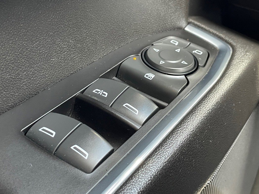 Used 2022 Chevrolet Silverado 1500 LT image 15