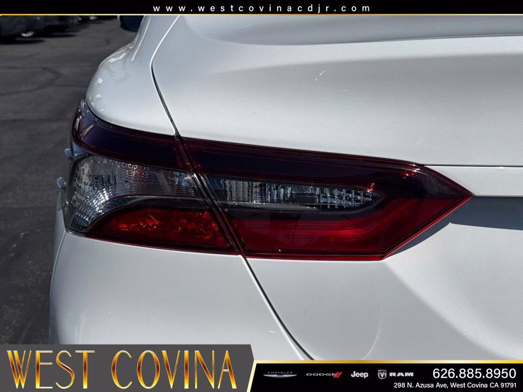 Used 2024 Toyota Camry LE w/ Convenience Package FWD image 28