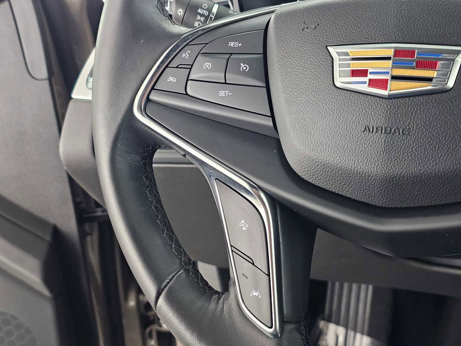 Used 2023 Cadillac XT5 Luxury image 27