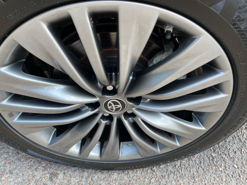 Used 2021 Toyota Highlander Platinum image 27