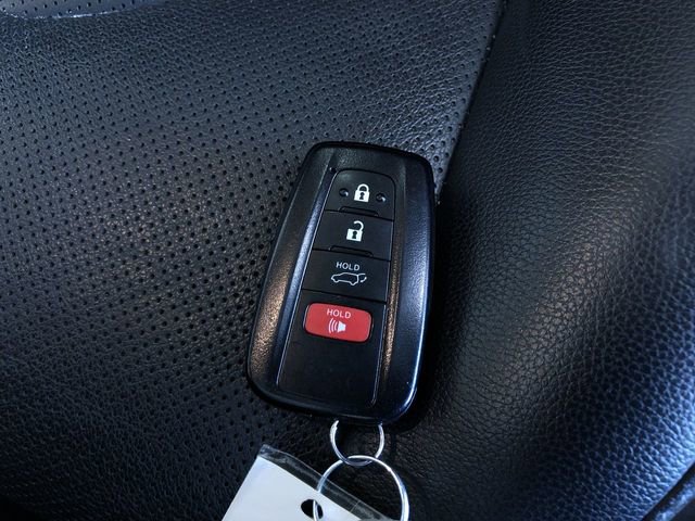 Used 2022 Toyota Highlander Platinum AWD/4WD image 31