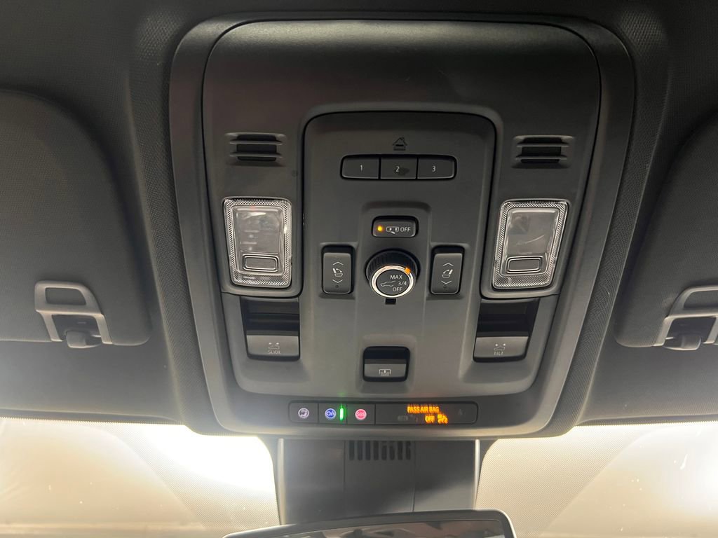 Used 2023 GMC Yukon XL AT4 w/ Max Trailering Package AWD/4WD image 17