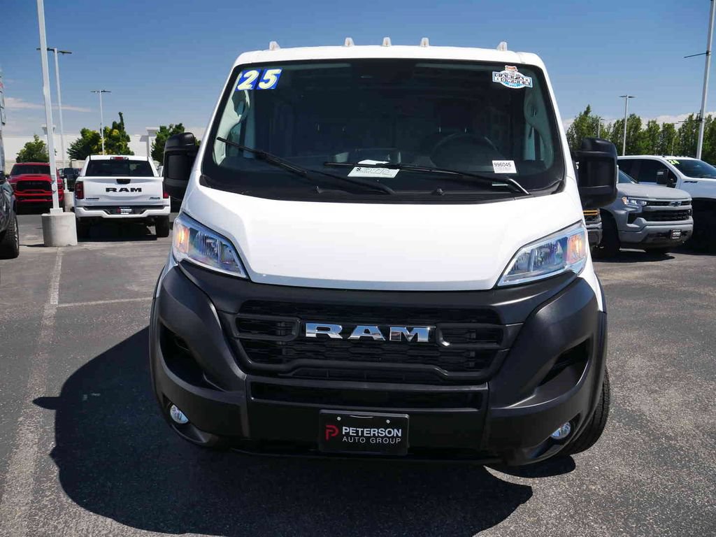 Used 2025 RAM ProMaster 2500 FWD image 3