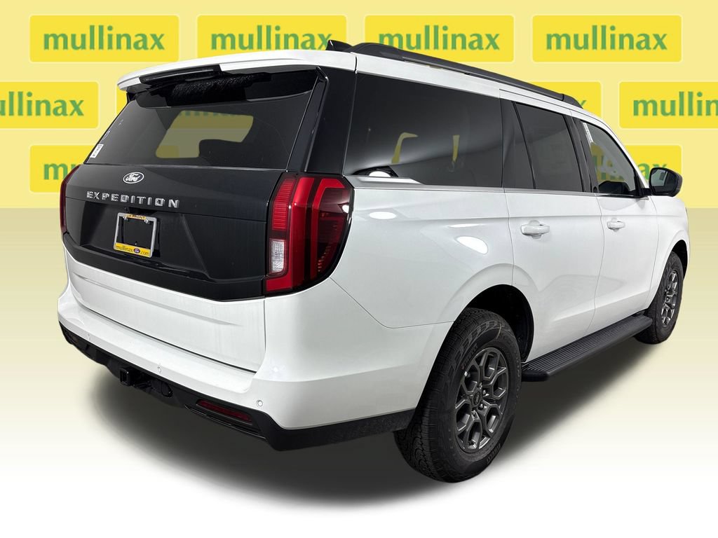 New 2027 Ford Expedition Active RWD image 4