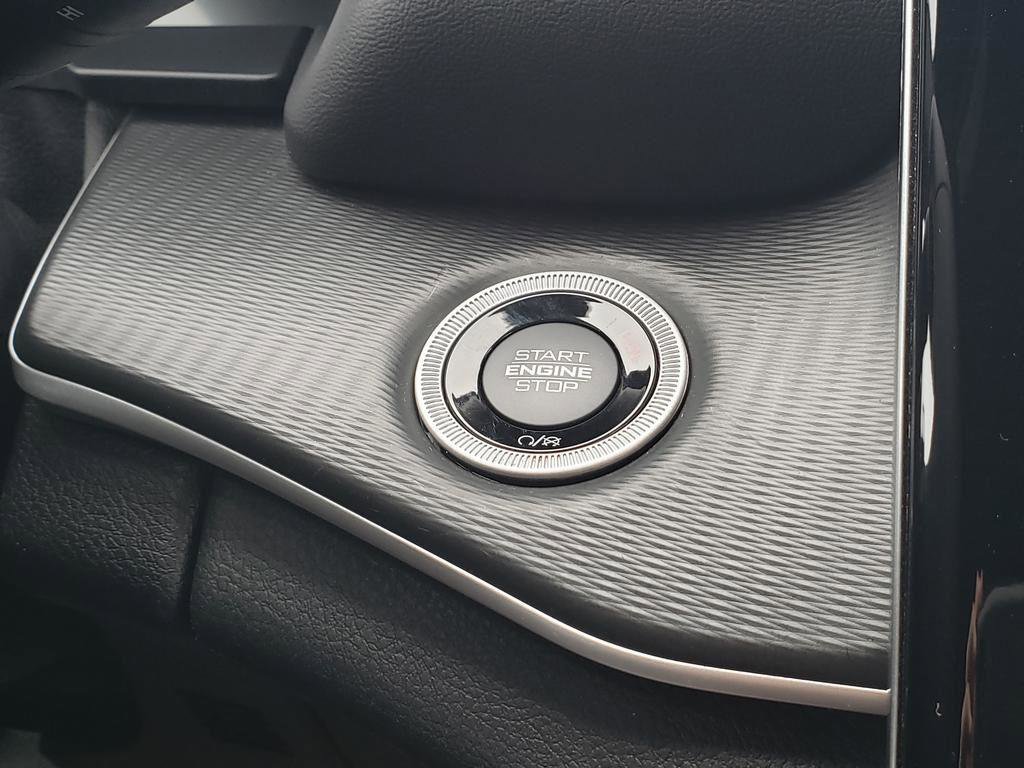 Used 2023 Jeep Grand Cherokee L Laredo image 42