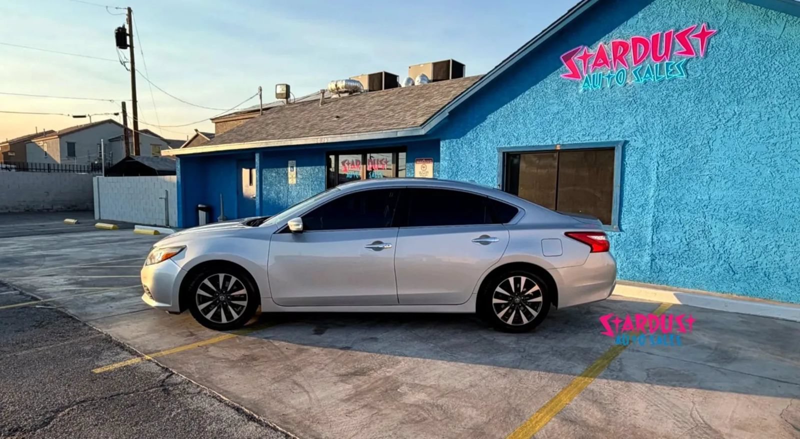 Used 2017 Nissan Altima 2.5 SL FWD image 2