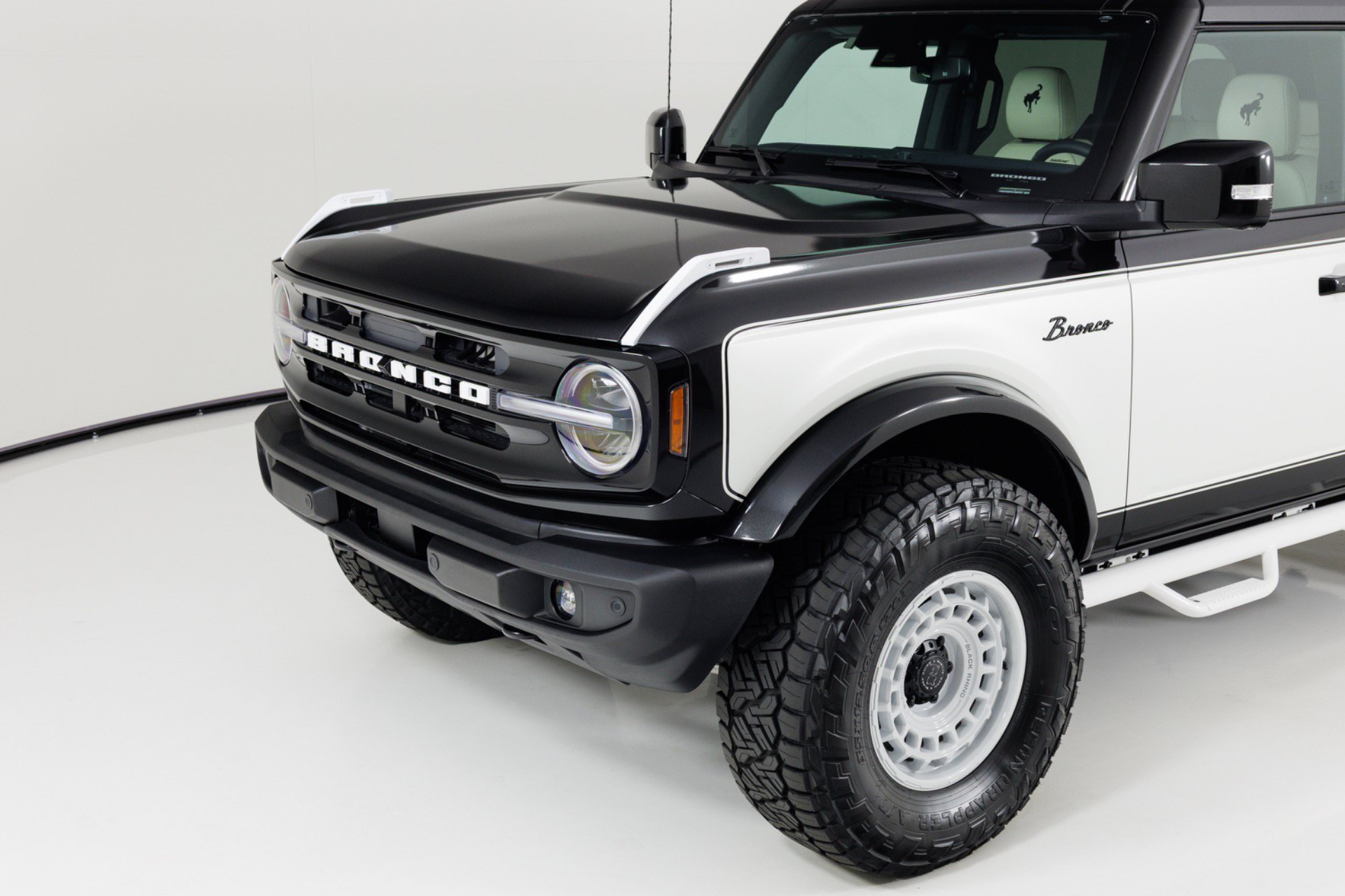Used 2025 Ford Bronco Outer Banks AWD/4WD image 64