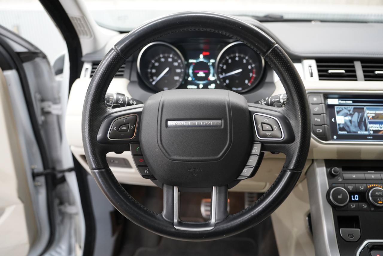 Used 2016 Land Rover Range Rover Evoque HSE Dynamic AWD/4WD image 12