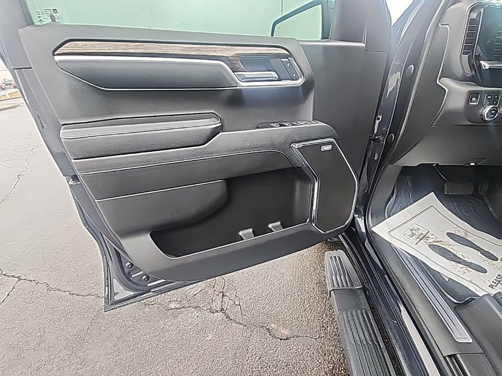 Used 2023 GMC Sierra 1500 Elevation w/ Elevation Premium Package image 15