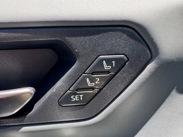 New 2026 Toyota RAV4 XSE AWD/4WD image 18