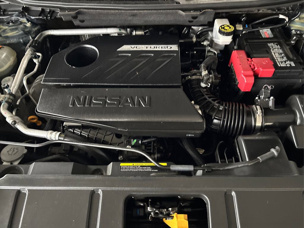 Used 2023 Nissan Rogue SV image 13